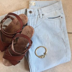 Pinstriped ankle length jeans.